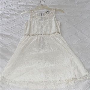 white lace dress